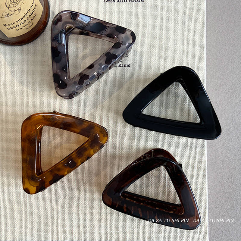 Geometry Triangle Large Hair C - Hair Clip Claw Large のレビューと価格