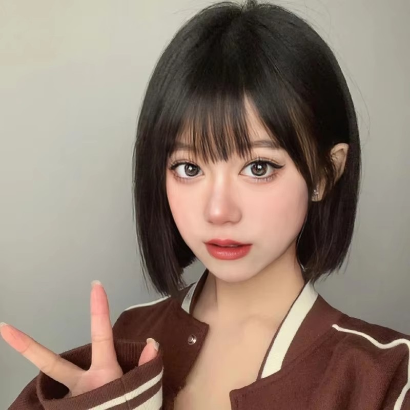Fashionable Black Bob Haircut  - Hair Care Barber のレビューと価格